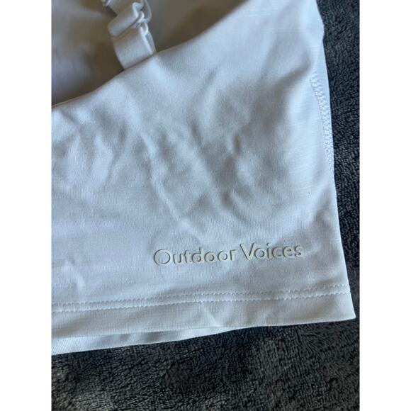 Outdoor Voices Move Free Criss Cross Tank, Size XS - Picture 4 of 7